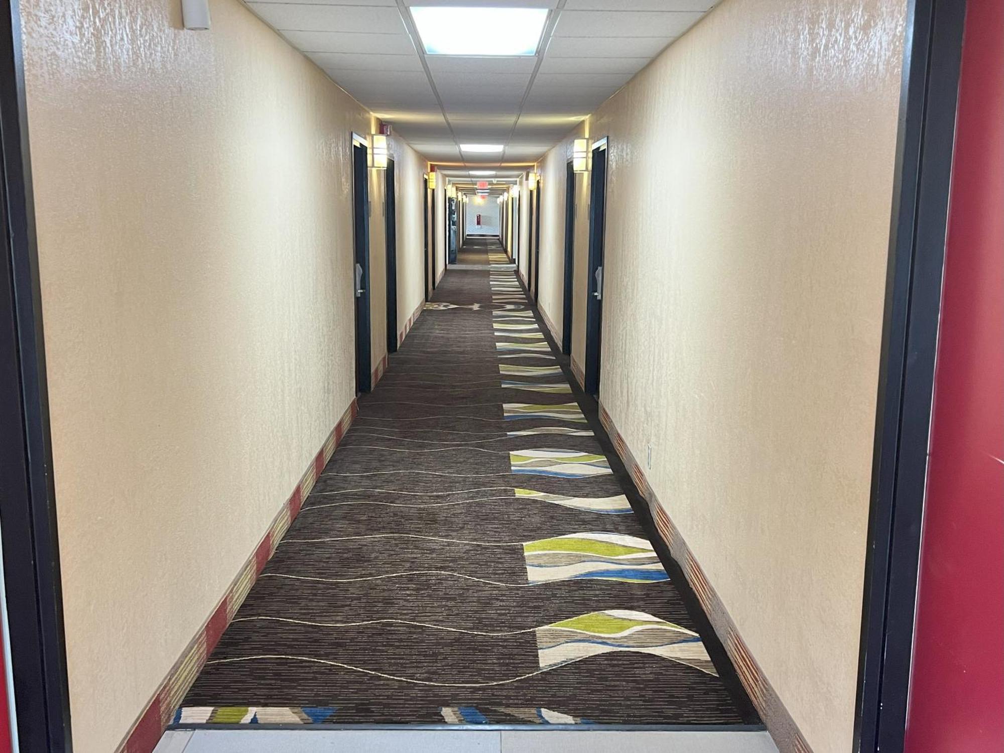 Countryside Suites Kansas City Independence I-70 East Sports Complex Hotel Exterior foto